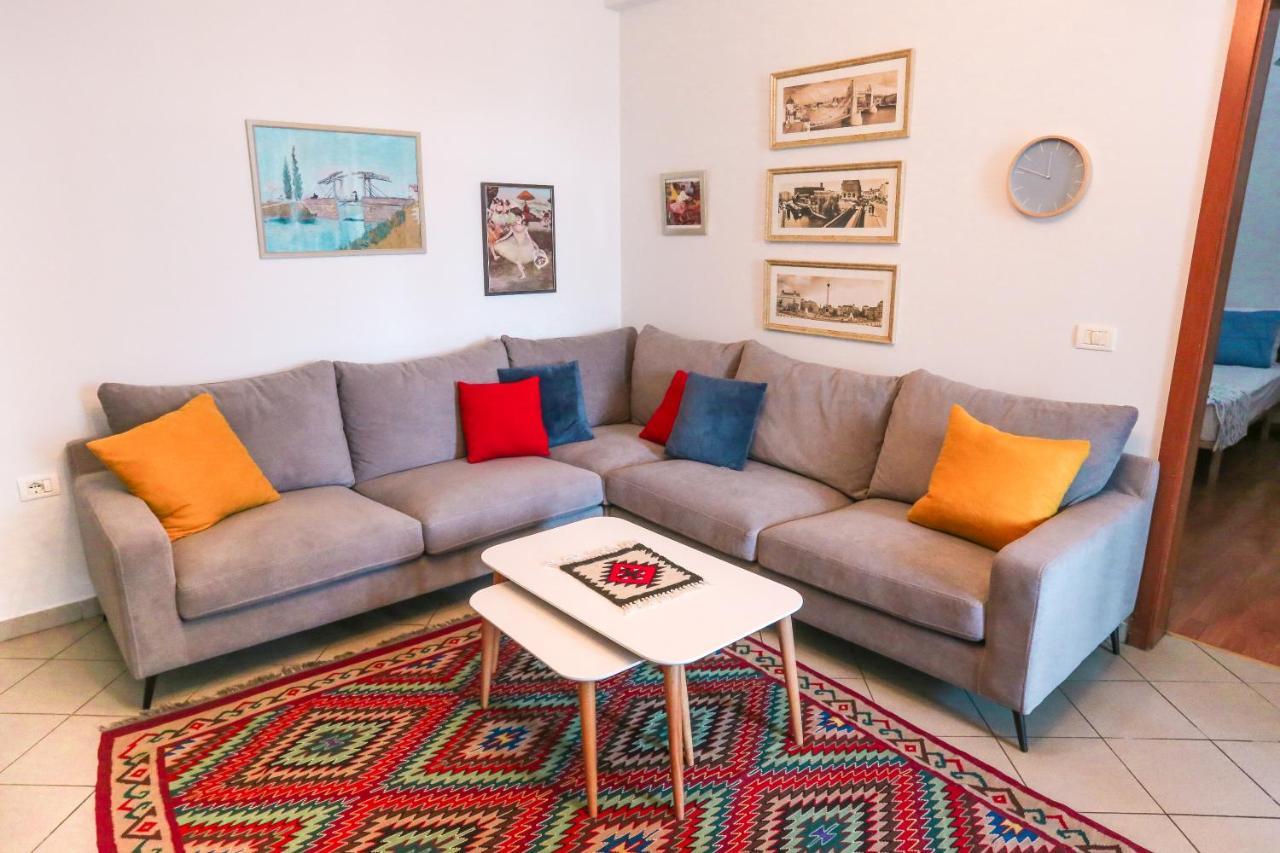 Tirana Views Apartment - Comfy & Spacious المظهر الخارجي الصورة