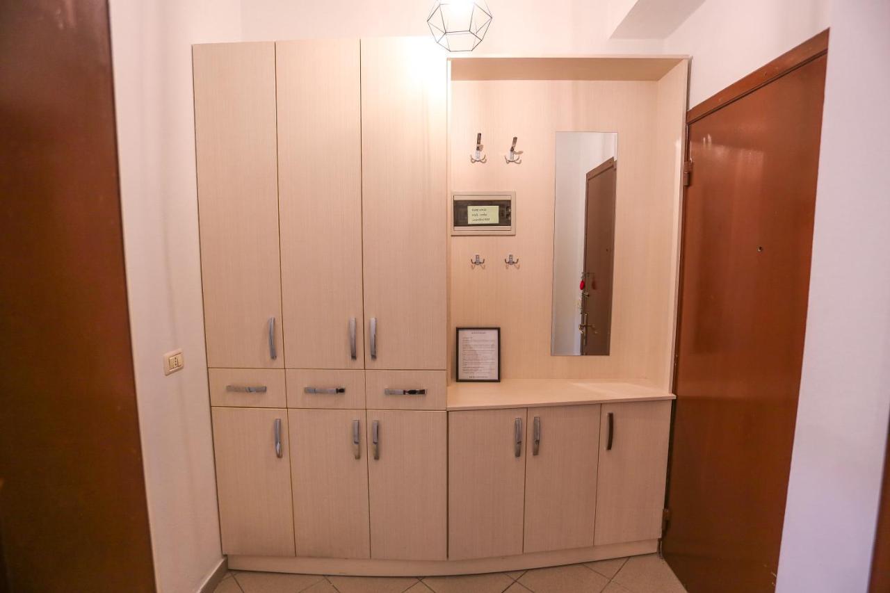 Tirana Views Apartment - Comfy & Spacious المظهر الخارجي الصورة